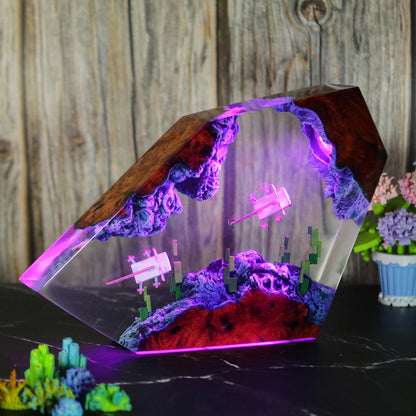 Steve Resin Lamp