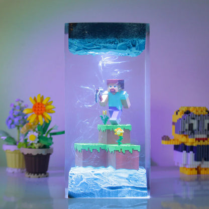 Steve Resin Lamp